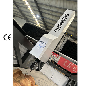 Máquina não padronizada do <span class=keywords><strong>Cnc</strong></span> da personalização <span class=keywords><strong>5</strong></span> <span class=keywords><strong>Axis</strong></span> com o eixo do elevado desempenho para a trituração do molde da espuma