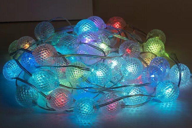 12.Boule d'ananas RVB-10m 66leds