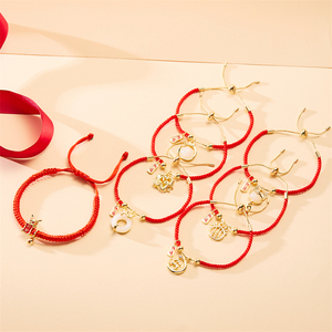 Pulseras de hilo rojo personalizadas unisex Diamantes Pulsera de cuerda de hilo rojo de cuero del zodiaco del Dragón de 18 quilates con dije