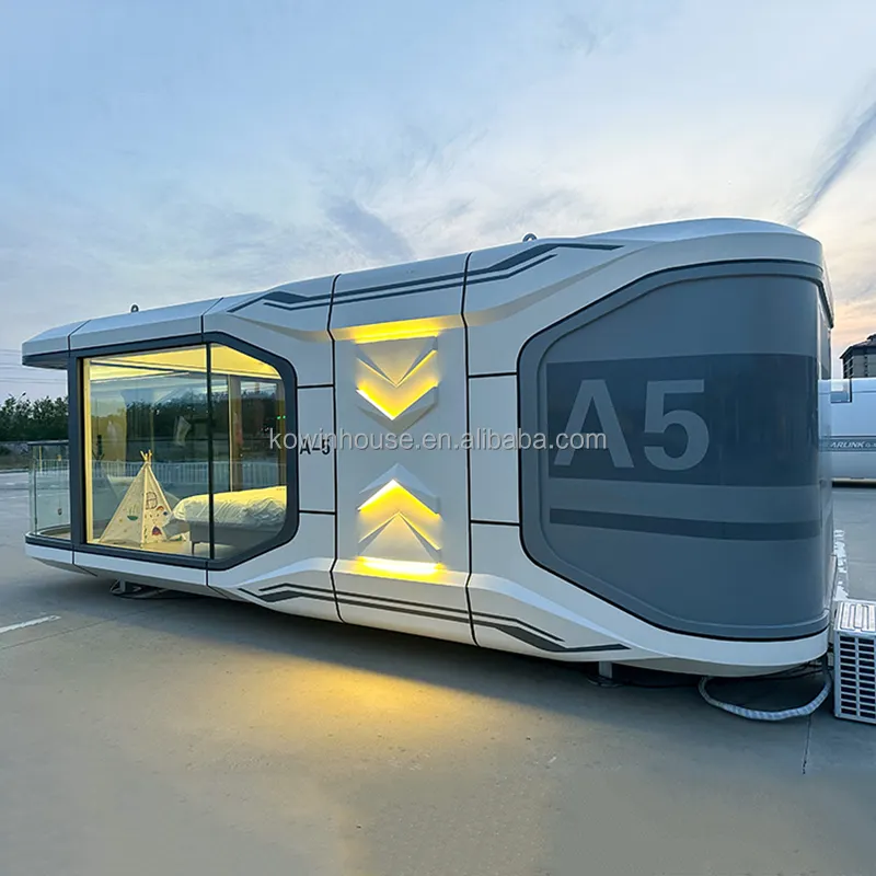 China Alta qualidade Living Mobile Container Hotel pré-fabricado futurista cápsula casa pré-fabricada