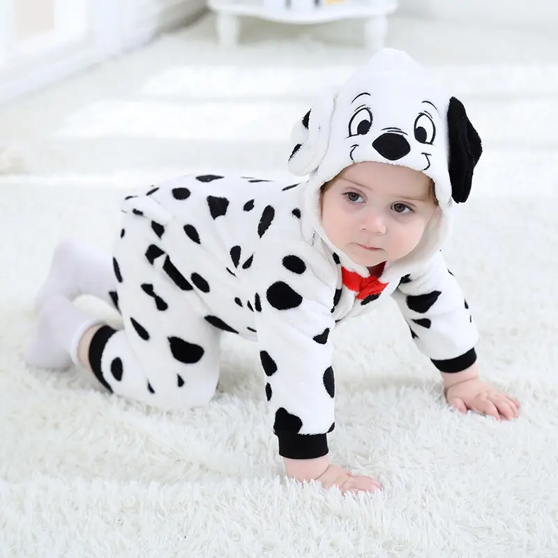 Pigiama per cani cartone animato per bambini flanella in pile dalmata tutina per bambini tuta da notte con cappuccio