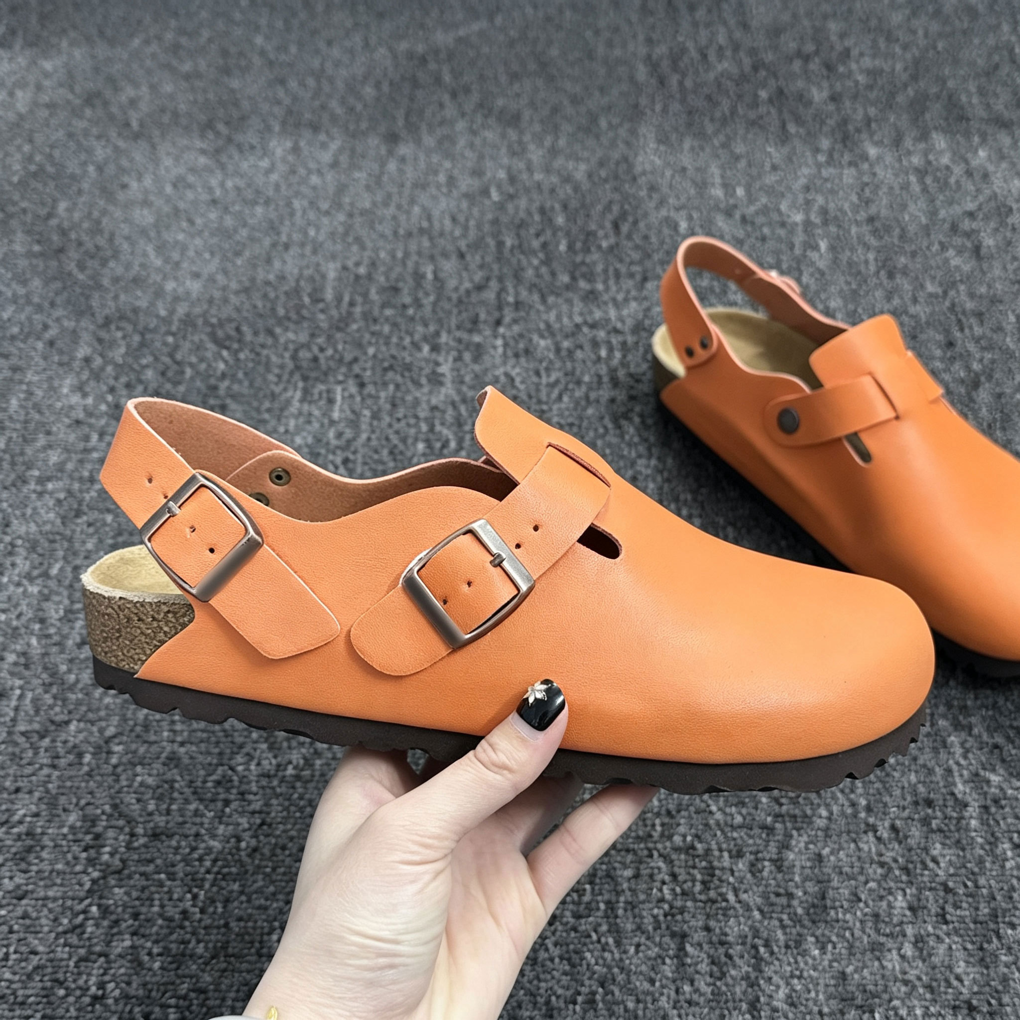 Cuir orange