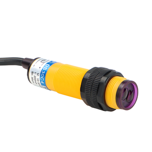 赤外線拡散反射光電スイッチE3F-DS30C4 3線NPN通常オープン近接センサー24V - Product Image 1