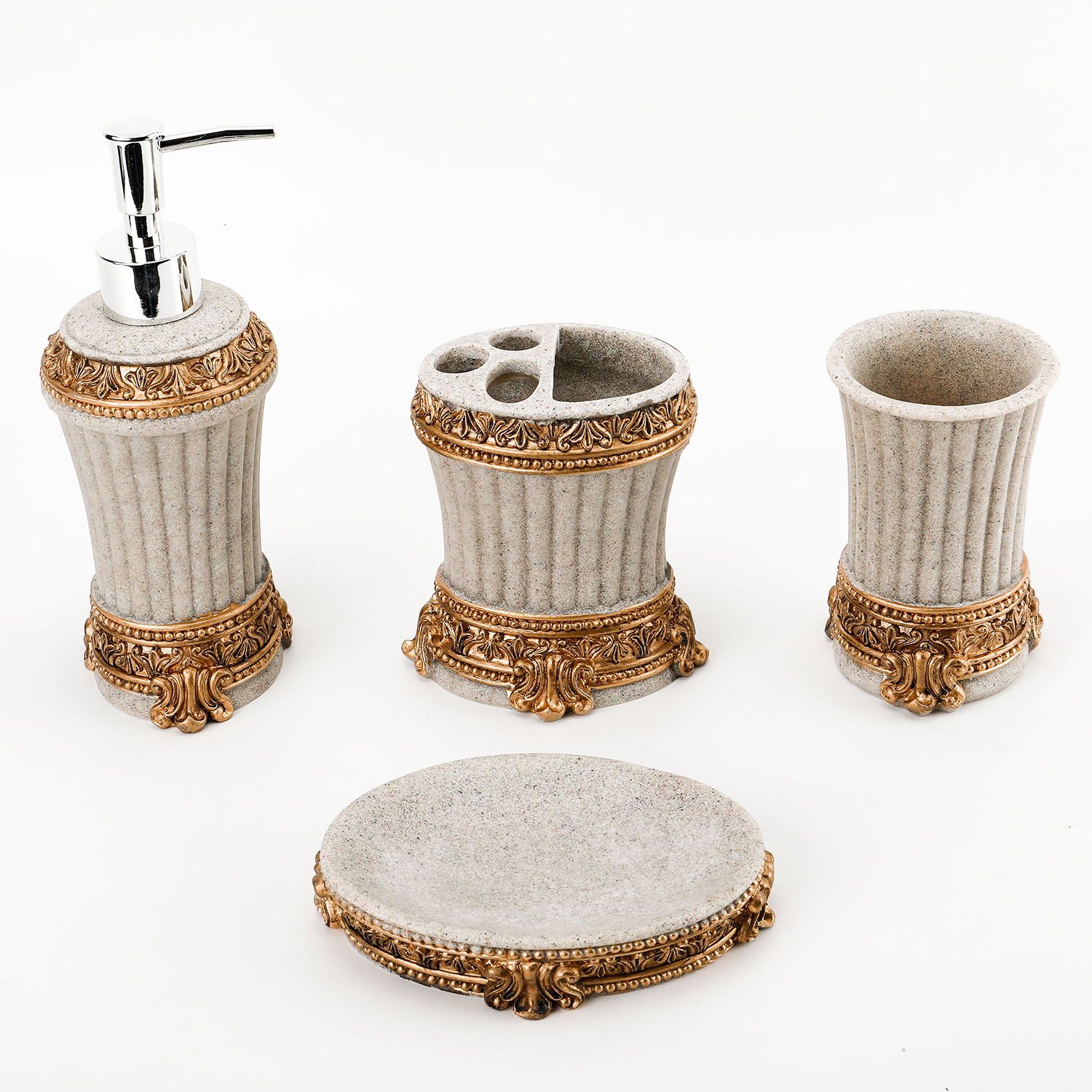 Ensemble de quatre colonnes romaines 1041