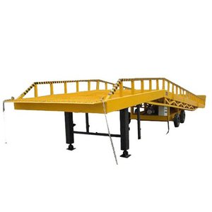 8 Ton 10 Tons 12ton 15 Ton Mobile Boarding Bridge <strong>Container</strong> <strong>Loading</strong> and Unloading <strong>Platform</strong> Manual Dock Leveler - Product Image 1