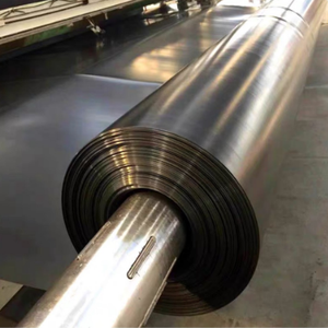 HDPE geomembranlar baraj havuzları için 1mm 1.5mm 2mm astar 45Mil arazi dolgu Geomembrana su geçirmez geomembran balık gölet gömlekleri için - Product Image 1