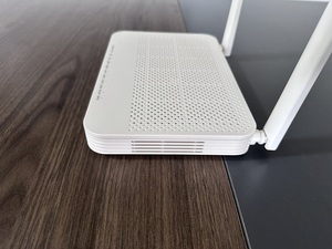 Hoge Kwaliteit Hg 6821M Onu Fiber Optische Terminal Unit Dual-Band Onu Modem Ont Met 4ge Poort - Product Image 5