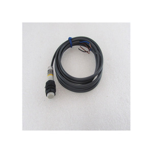 E2EC-CR8D1 E2E系列接近传感器原装机器人 - Product Image 1