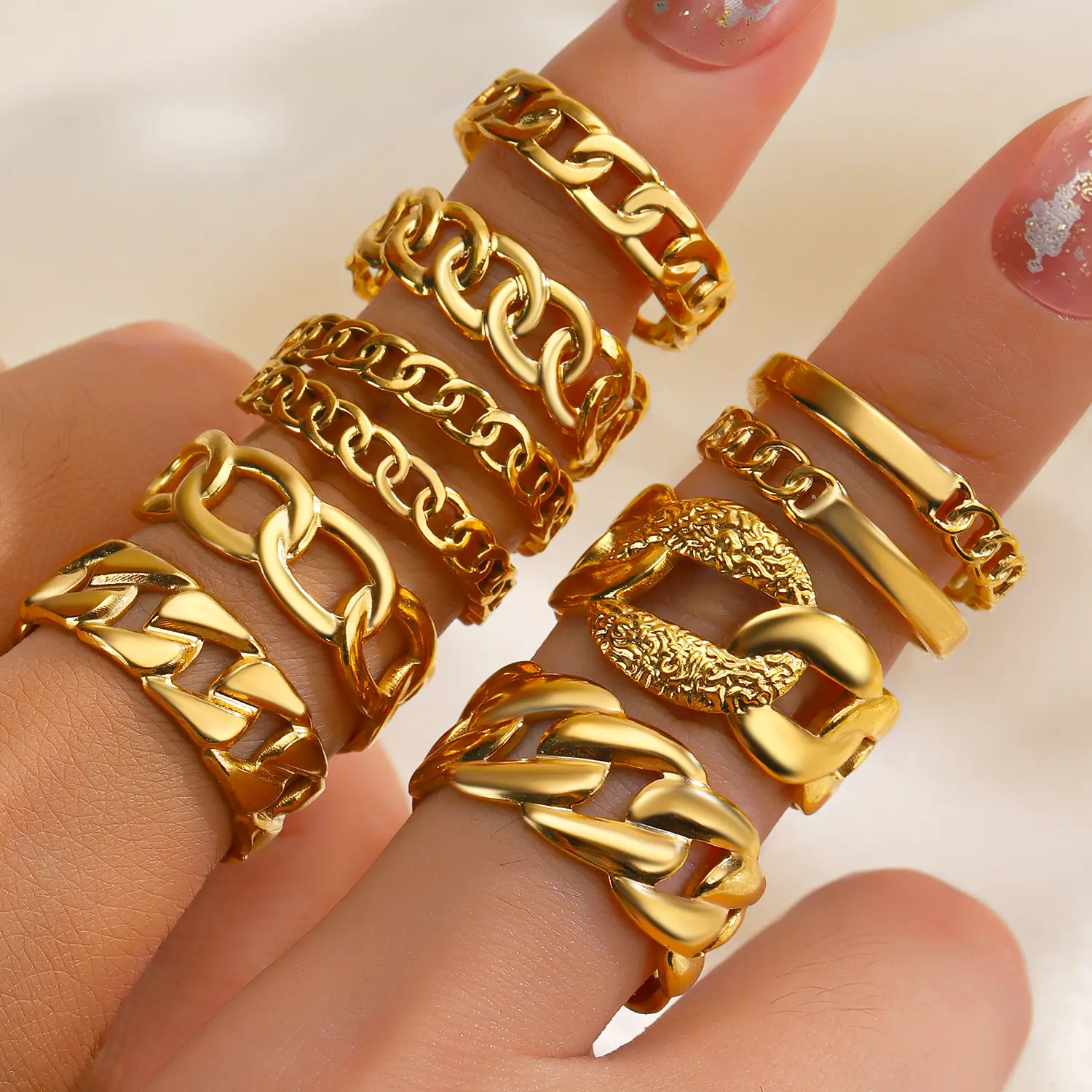 Anello da dito aperto alla moda stile geometrico per donne con catena in acciaio inossidabile regolabile in oro 18K per gioielli regalo