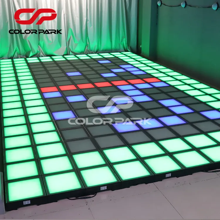 Divertissement intérieur de parc coloré led tapis de piste de danse lumière led piste de danse 3D VR LED miroir piste de danse pour parc d'attractions