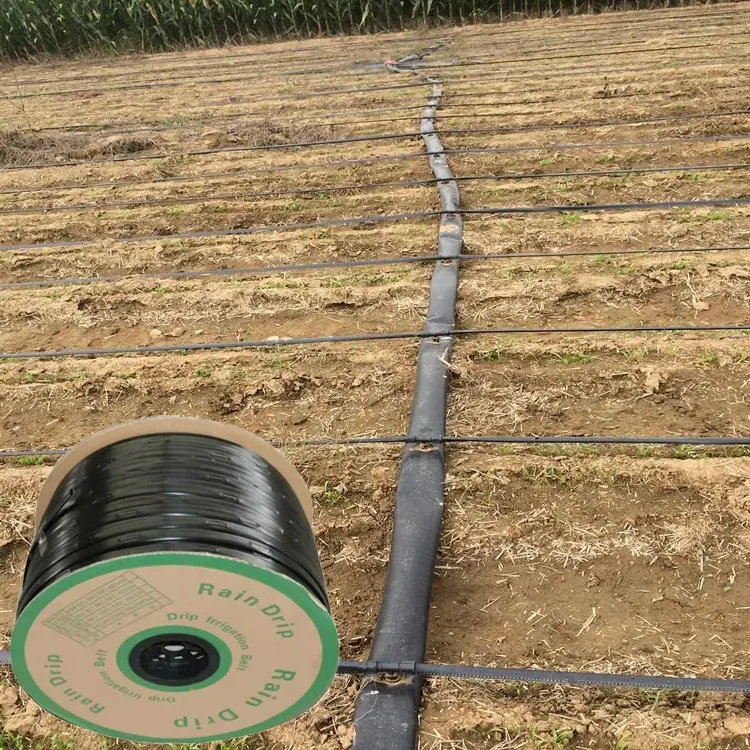 2023 vendita calda agricoltura sistema di irrigazione a goccia 16mm nastro di irrigazione a goccia tubo gocciolante con emettitore piatto