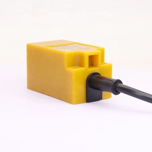 TL-N10MF1 3-Draht PNP NO DC10-30V 200mA Induktion metall 10mm Hochfrequenz Quadratischer Näherung schalter Induktiver Sensor - Product Image 4