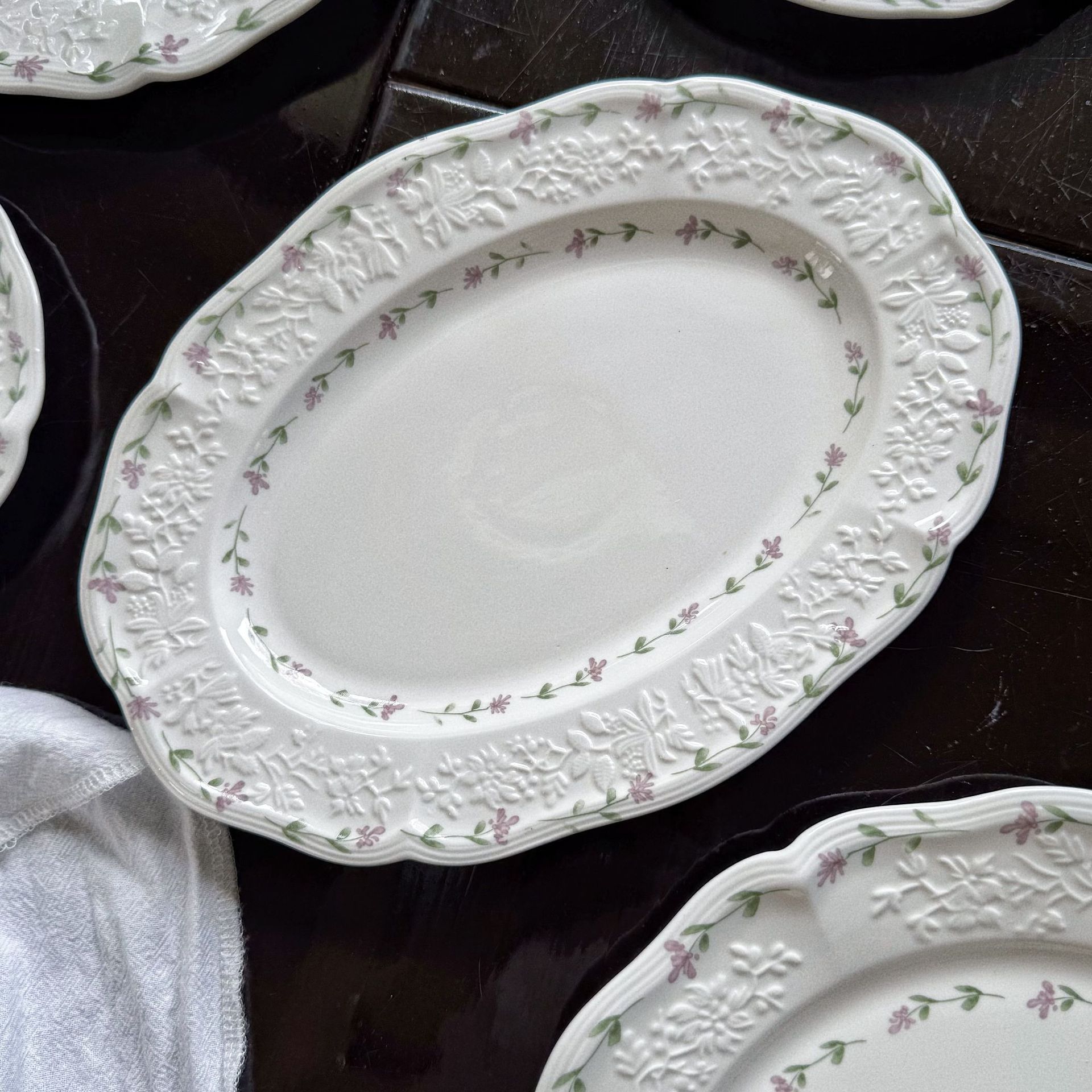 Alice floral pattern plate-312153cm