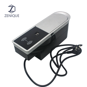Enchufes ocultos abatibles multifunción con enchufes de escritorio de carga inalámbrica - Product Image 5