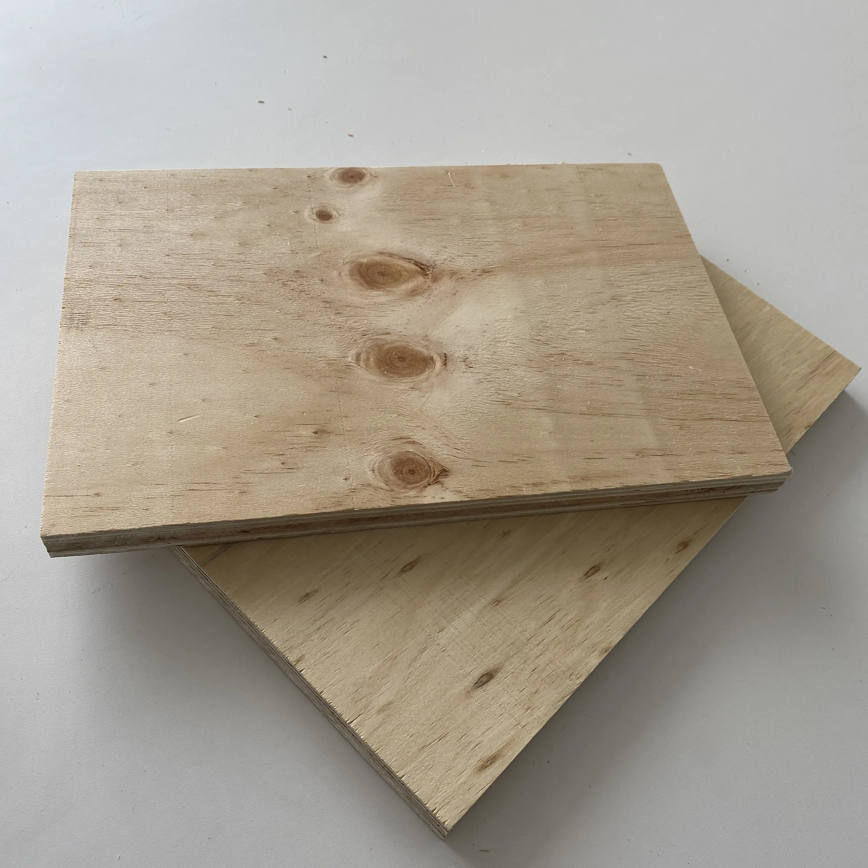 High quality pine veneer multi-layer plywood natural veneer double veneer finger joint board back panel