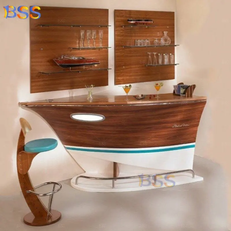 Bancone Bar seminterrato a forma di barca piccola nave in legno Design bancone Bar