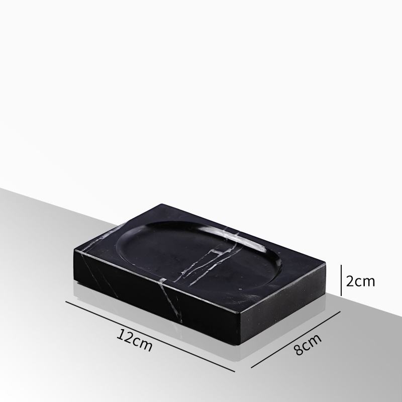 Rayure blanche en noir A