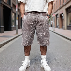 กางเกงขาสั้นผ้าเดนิมแบบมีซิปแนวสตรีทของผู้ชายกางเกงขาสั้นผ้าฝ้าย100% บินแนววินเทจประดับพลอยเทียม - Product Image 3