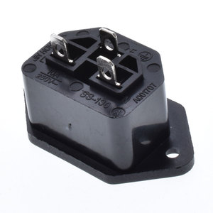 IEC320 C13 pdu插座母PDU 3孔10A电源插座，带螺钉固定孔工业电气插座适配器