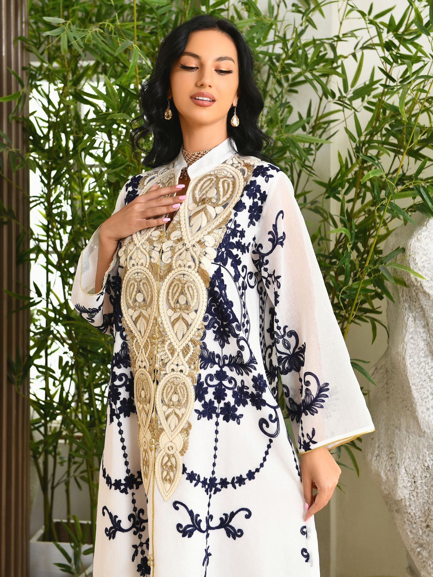 Dubai Arab Eid Al Fitr Middle East Gold Sequin Floral Embroidered Muslim Woman White Yarn Jalabiya Maxi Long Knee Length Dress