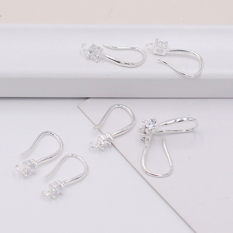 Color-preserving thick silver micro-pave zircon ear hooks