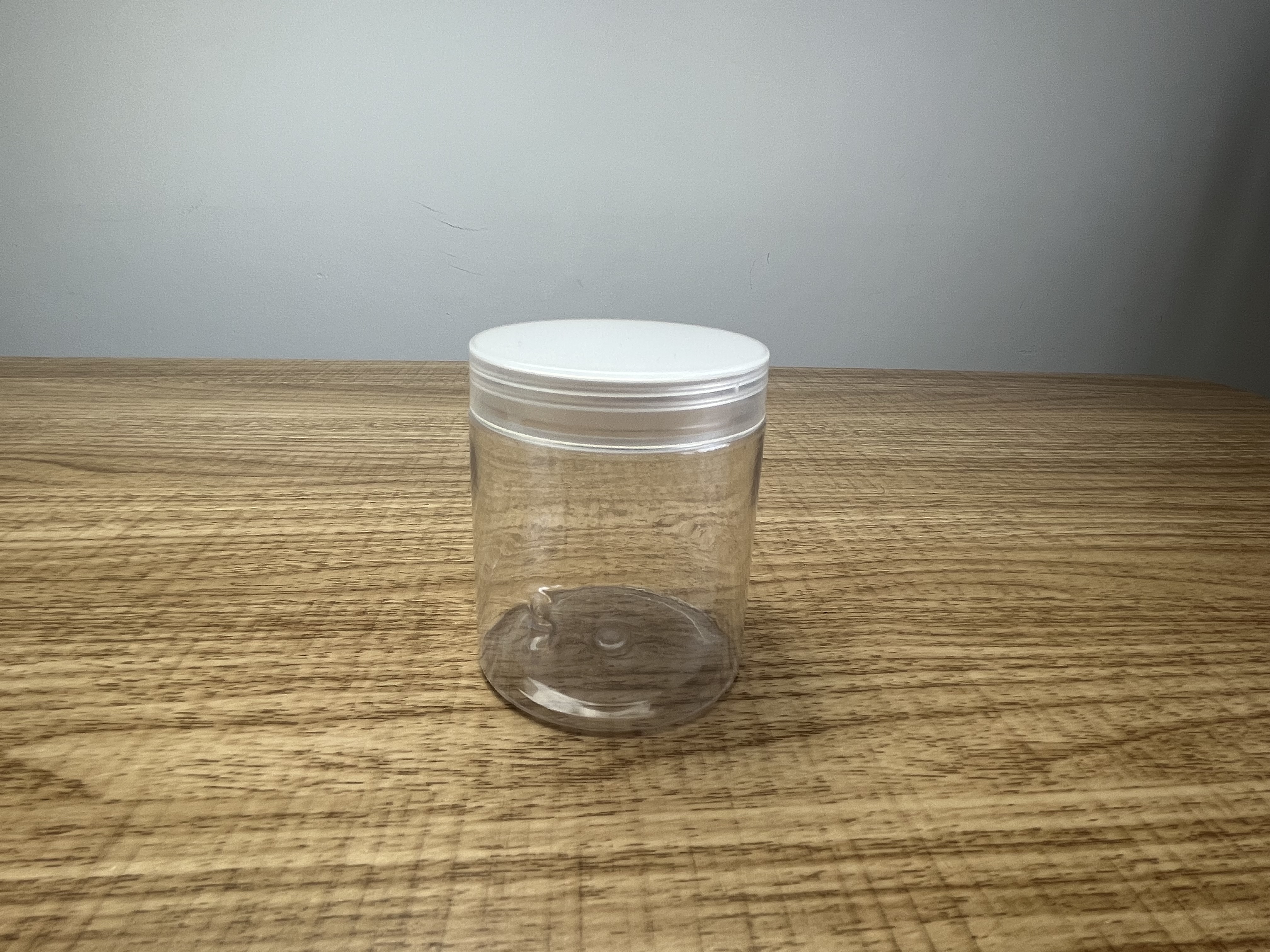 Clear Plastic Lid