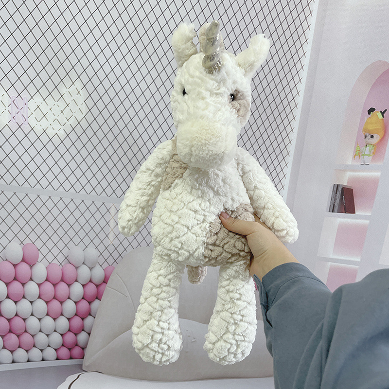 Concha de unicornio blanca en relieve