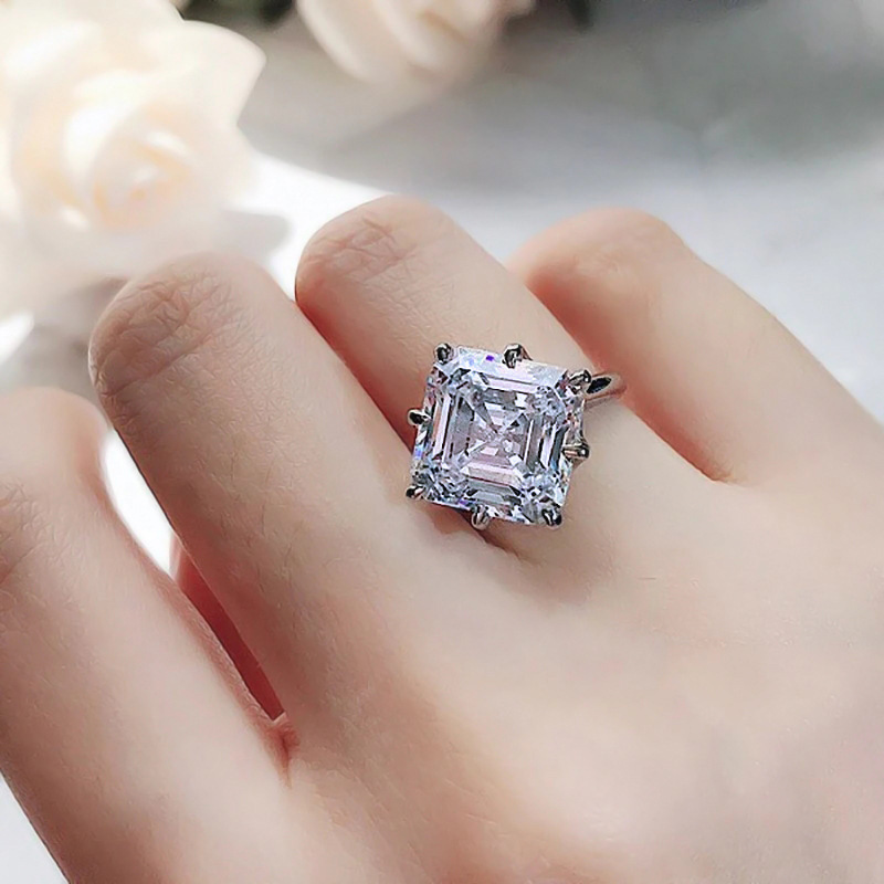 T0147 White gold