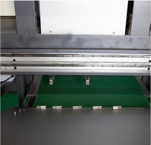 Automatische 1-Farben-Siebdrucker Be-und Entladen von Siebdruck maschinen mit Staubs chutz - Product Image 4