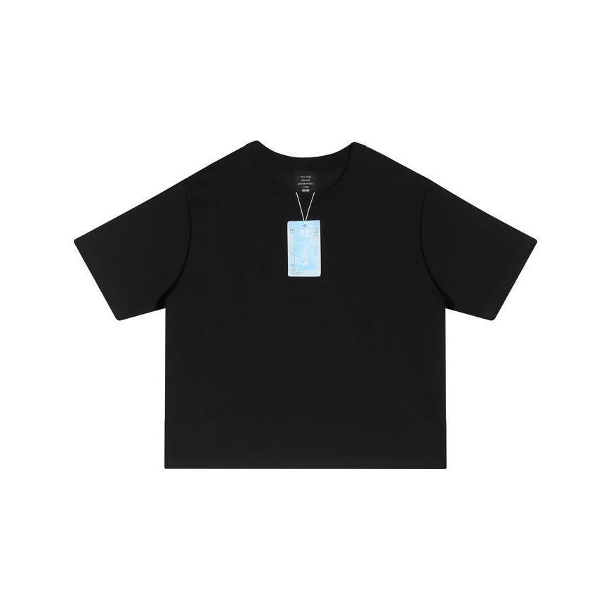 D882 - Black