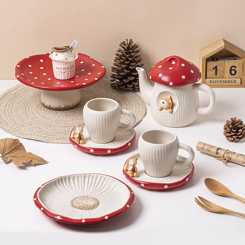 Tetera de cerámica con forma de seta roja para niños, juego de tazas de té con taza de agua y plato de pastel de pie, juego de café