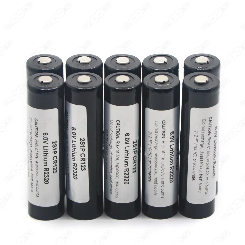 Baterías de litio Cr123A 3V Paquete de batería recargable de 1550Mah 2s1p para pluma láser de luz LED