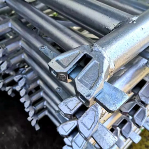 Oil and Gas <strong>Refineries</strong> Q235 Painted / Galvanized Ringlock Layher <strong>Scaffold</strong> System for Construction