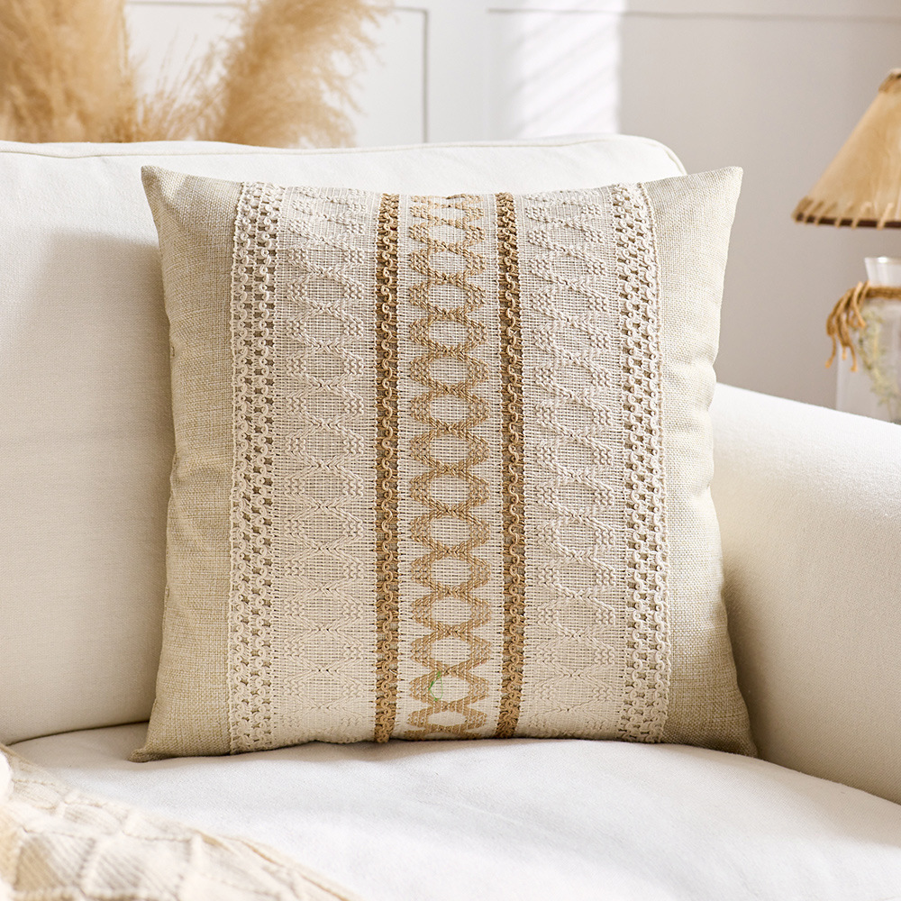 Central circle Light Brown