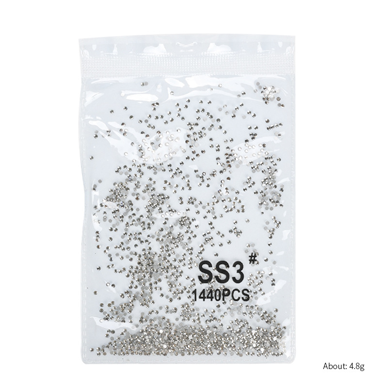 Diamantes blancos transparentes SS3 (aproximadamente 1440 unidades)