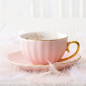 花印花骨瓷杯碟套装陶瓷紫色圣诞杯杯子和杯子