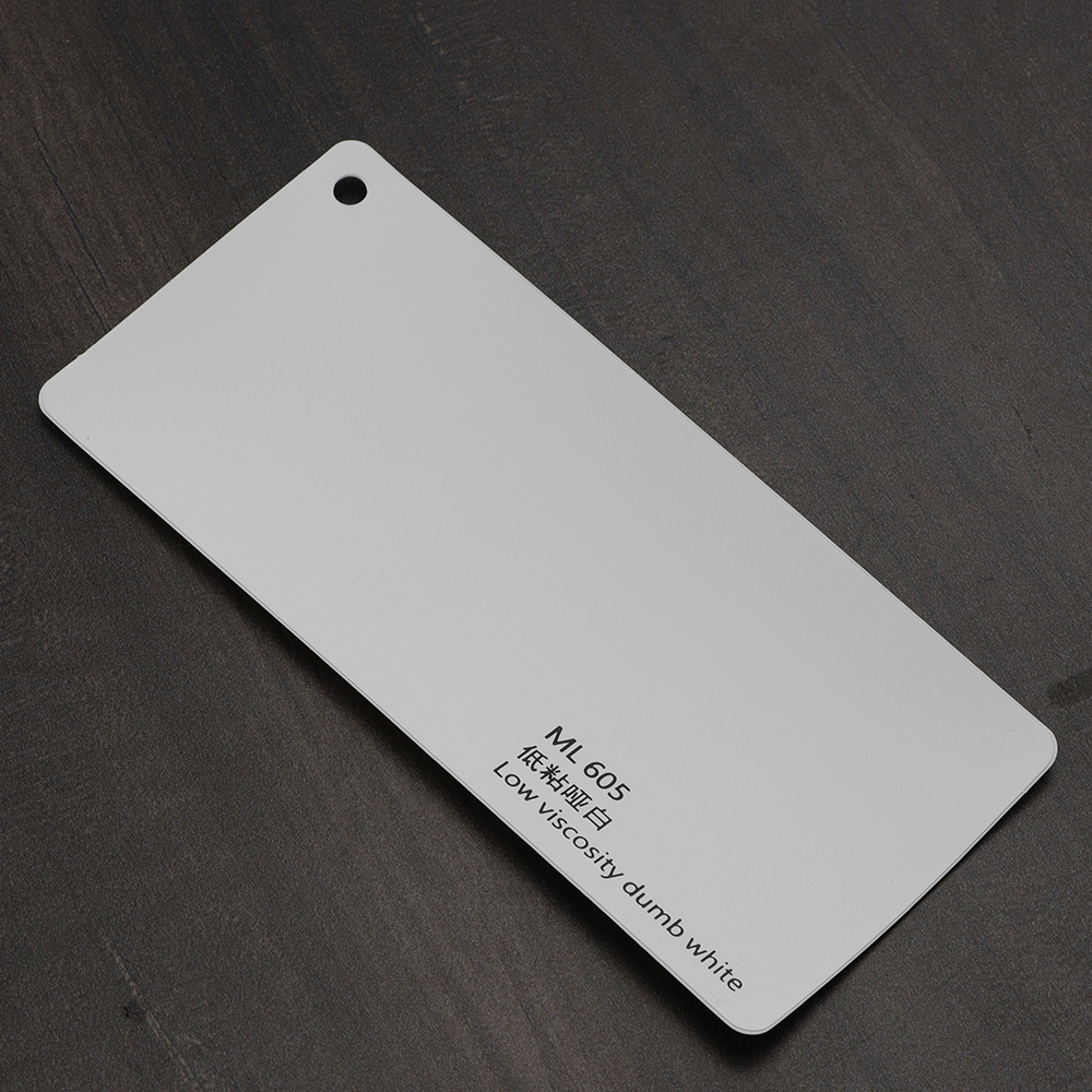 Faible viscosité muet blanc