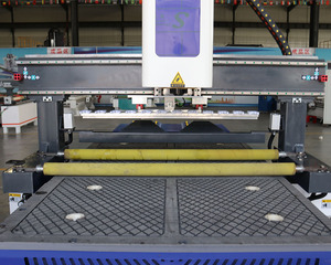 Redwood Furniture Holzbearbeitungs-CNC-Fräser 1530 3-Achsen-Holzgravur-und Fräsmaschine mit automatischer Werkzeug wechsel funktion - Product Image 4