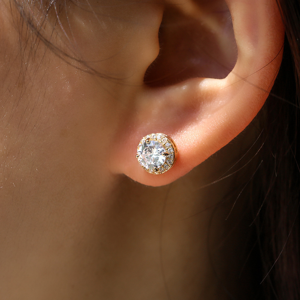Gold and white diamonds.