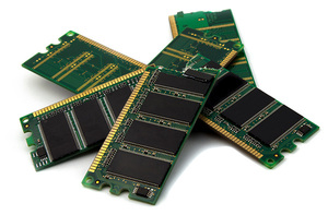 HMT351U7EFR8C PB SK HYNIX 1X 4GB DDR3 1600 ECC UDIMM PC3 12800E DUAL RANK X8 MODUL RAM Speicher - Product Image 2