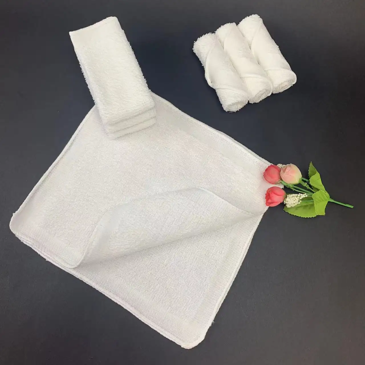 Asciugamani da cucina usa e getta oshibori sfusi asciutti per la linea di produzione di asciugamani bagnati