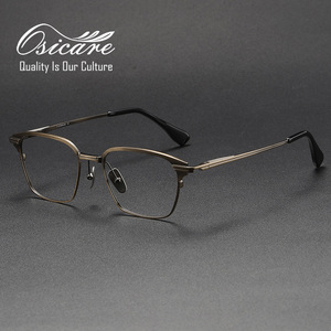 نظارات Osicre مصممة Oem Montura De Gafas Lujo للعين مواصفات نظارات Modo Brillen IP إطارات نظارات من التيتانيوم الخالص للرجال - Product Image 4
