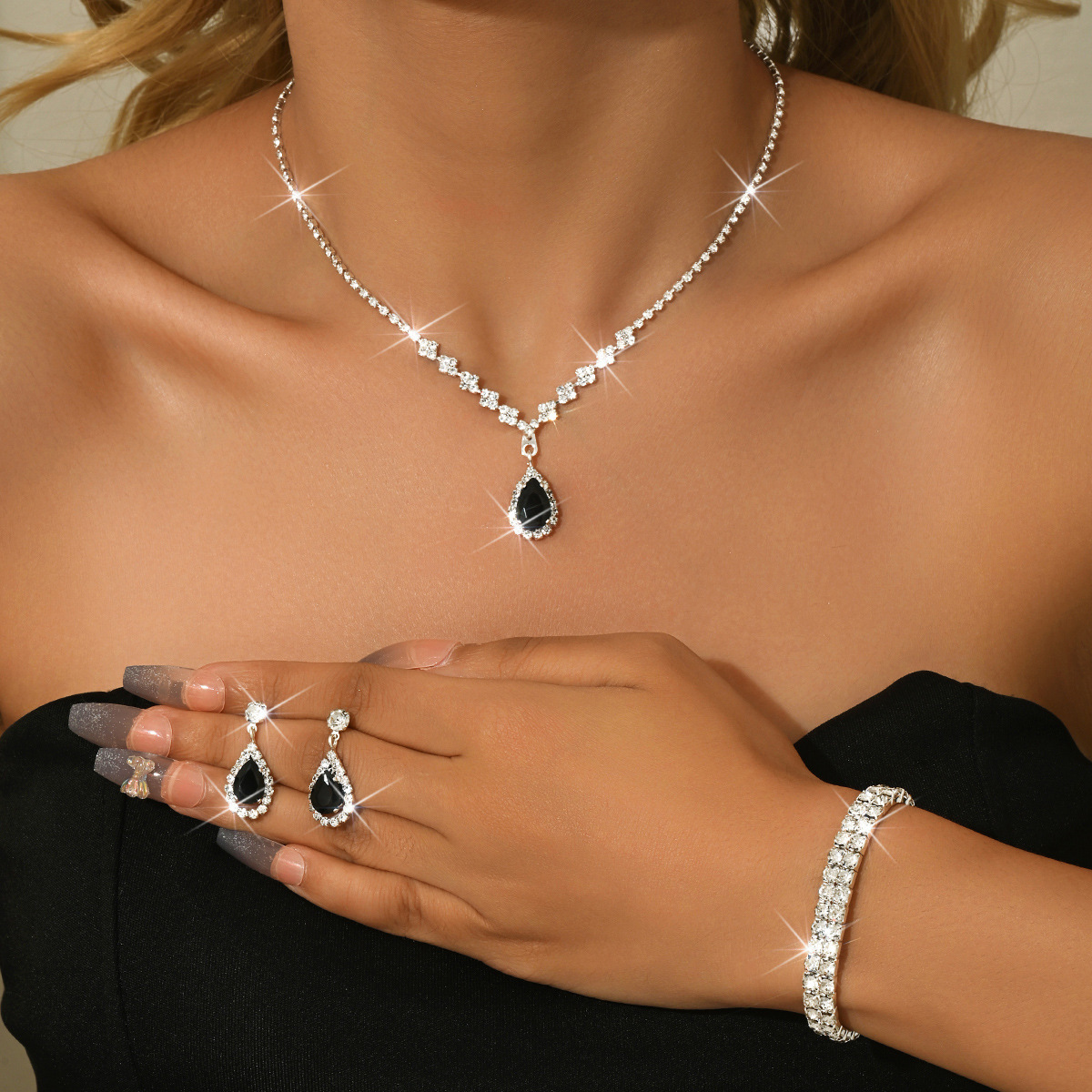 85869511 silver black 3-piece set