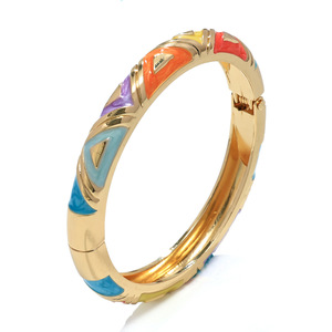 Cross-Biên Giới Retro Phong Cách Hình Học Mạ Vàng Hợp Kim Quyến Rũ Vòng Đeo Tay Cho Phụ Nữ Hợp Thời Trang Thiết Kế Thích Hợp Phóng Đại Thời Trang - Product Image 5