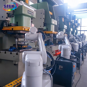 Robot di pallettizzazione a iniezione industriale automatico intelligent pick and place braccio robot per timbratrice