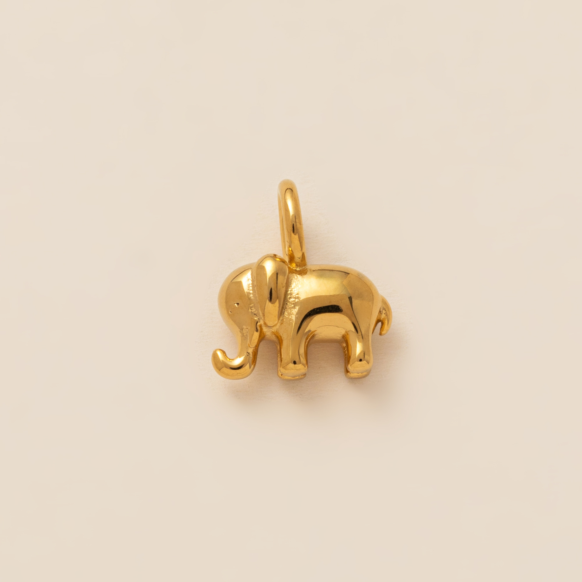 No. 3 elephant pendant-Gold