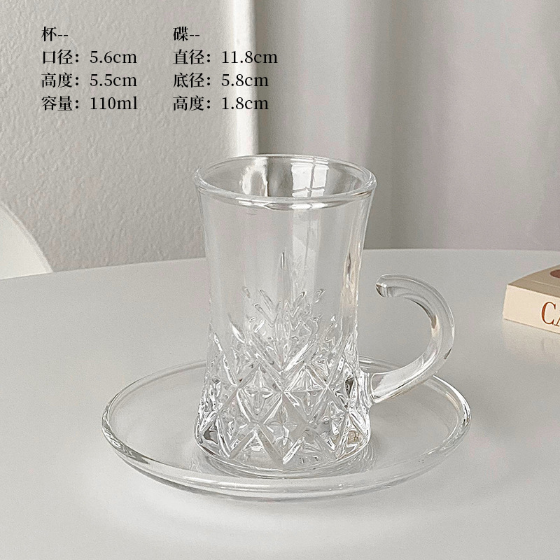 Una tazza e un piatto con motivo a spada - 110 ml