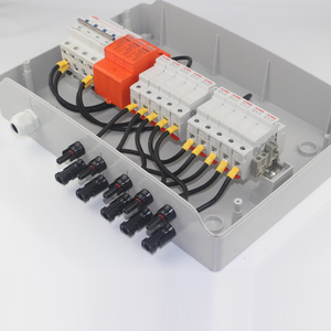 PV массивный комбайн с 1000VDC молниеотвод 4 дюйма и 1 выход, сертифицированный PV комбайнер - Product Image 4