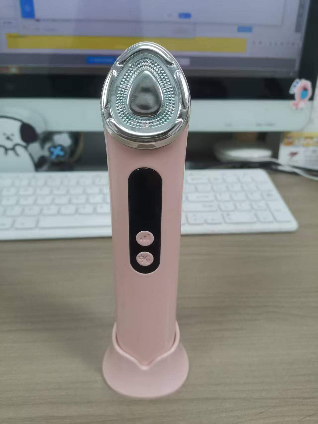 สีชมพู