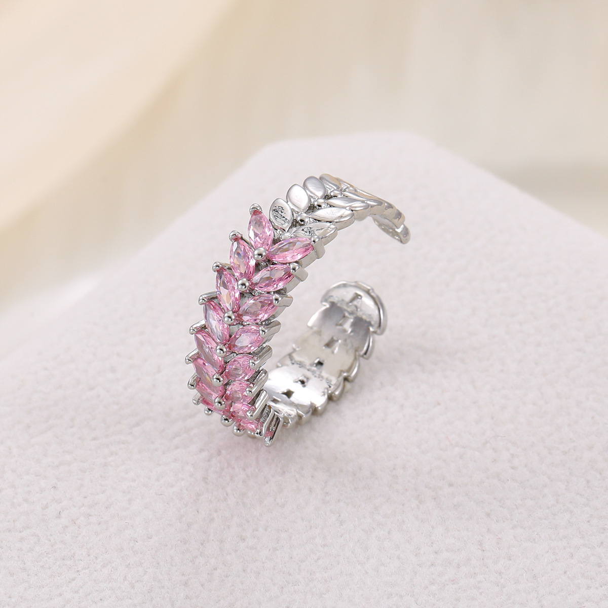 Rhodium/Pink
